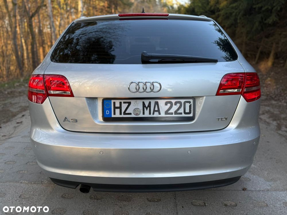 Audi A3 Sportback 2.0 TDI DPF S line Sportpaket (plus) - 6