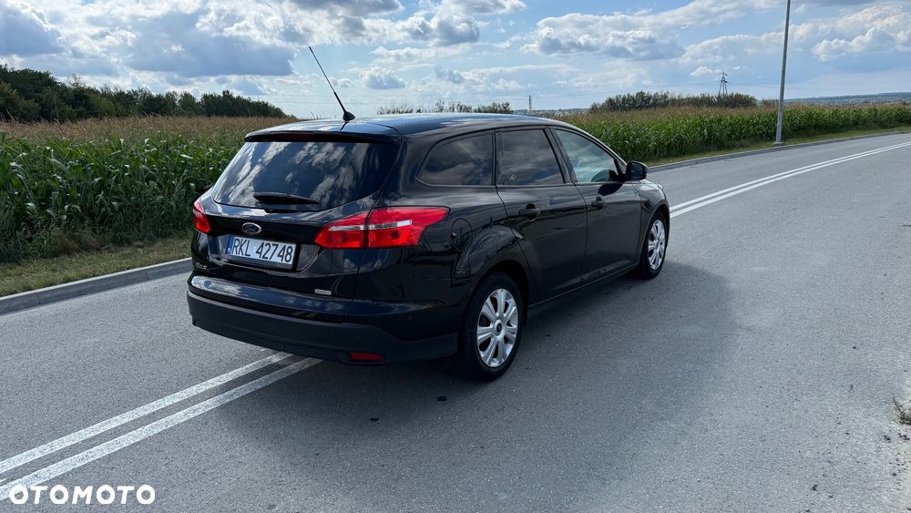 Ford Focus 1.0 EcoBoost SYNC Edition ASS - 4