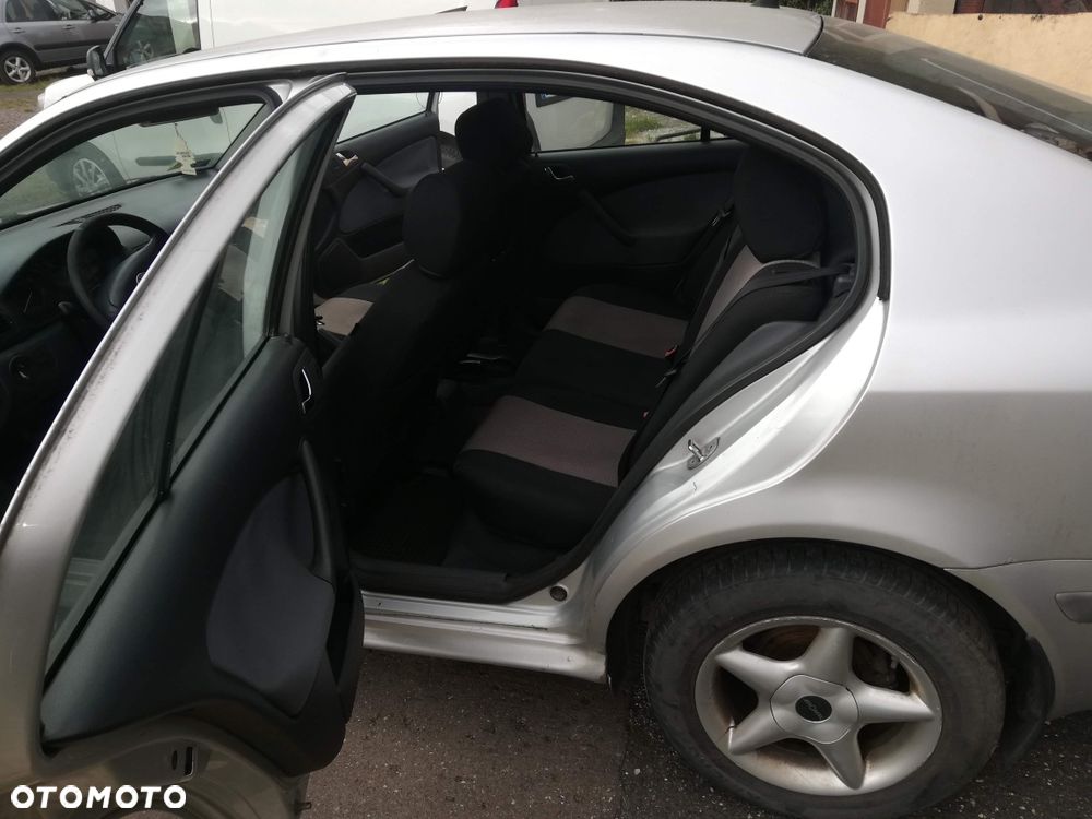 Skoda Octavia - 5