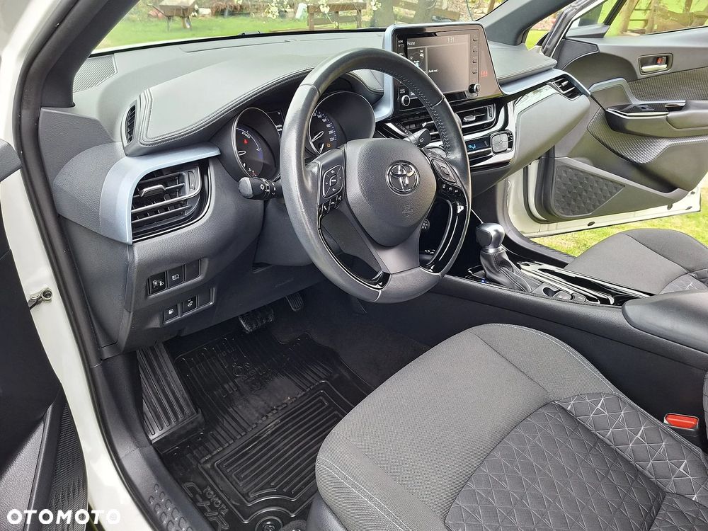 Toyota C-HR - 18