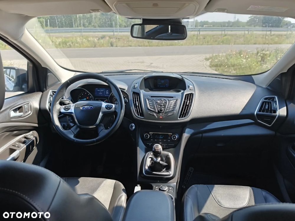 Ford Kuga - 15