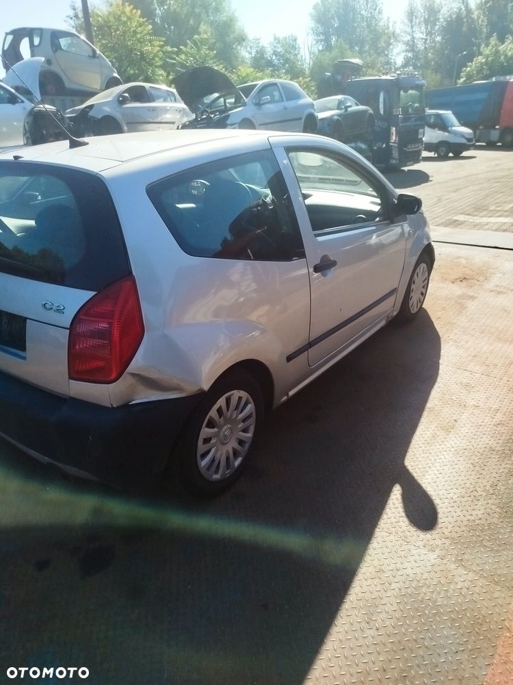Citroen  C2  na części. - 8