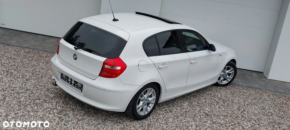 BMW Seria 1 120d - 36