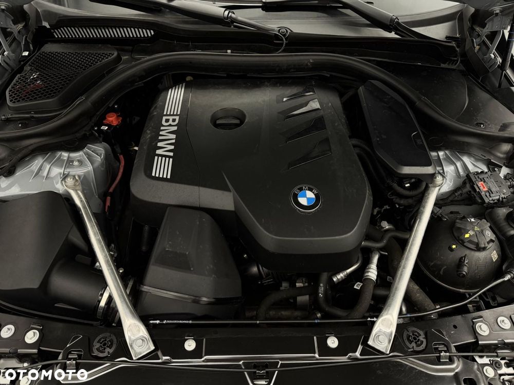 BMW Seria 5 - 33