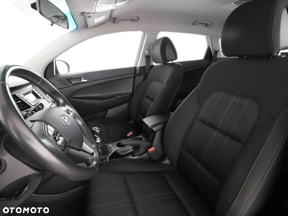 Hyundai Tucson 1.7 CRDI BlueDrive Comfort 2WD - 14