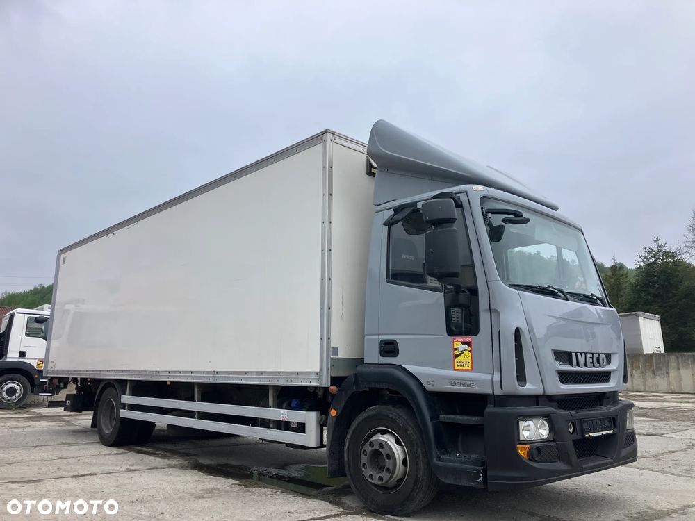 Iveco Eurocargo 140E22  euro6 kurierka kontener - 2