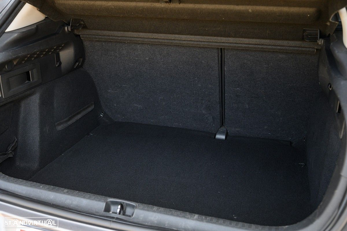 Citroën C4 1.6 BlueHDi Feel EAT6 - 31