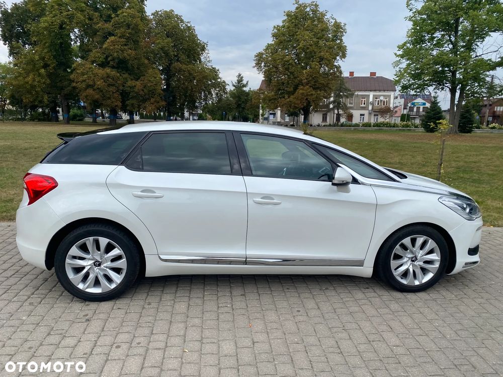 Citroën DS5 THP 155 Chic - 16