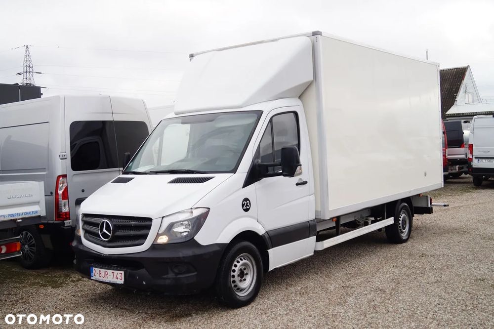 Mercedes-Benz Sprinter - 3