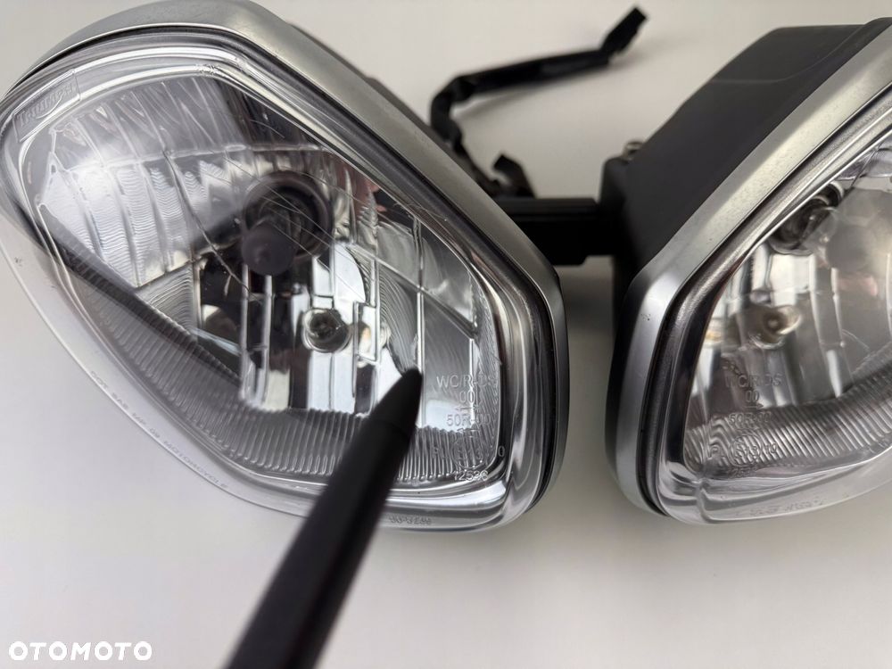 Przednia lampa reflektor Triumph Street Triple 675 2013-17 - 5
