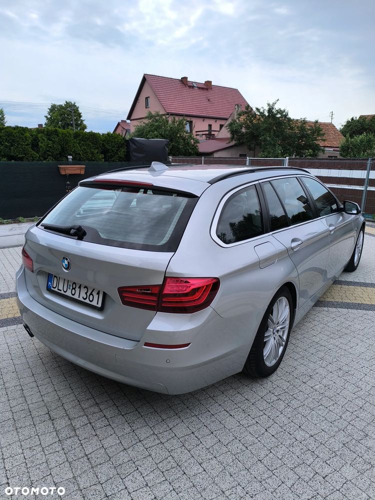 BMW Seria 5 525d - 7
