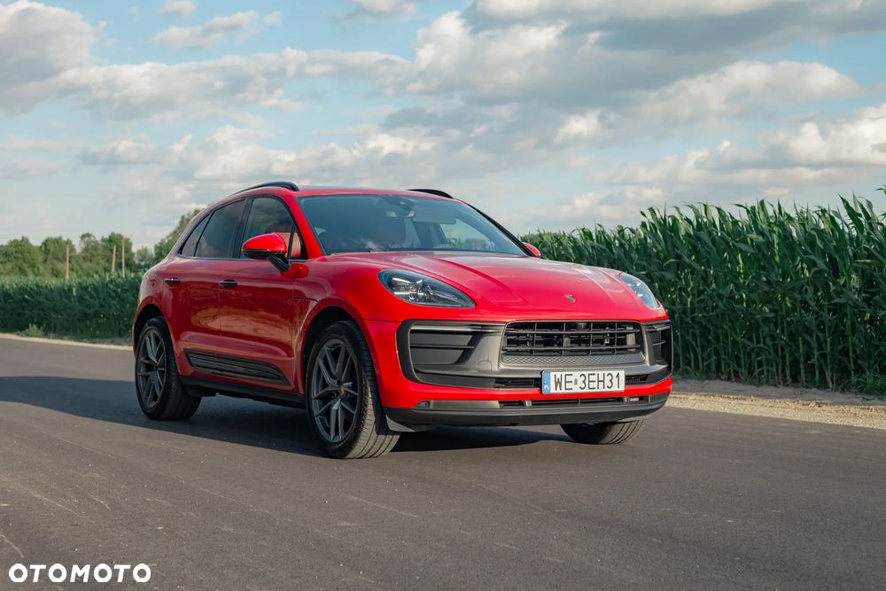 Porsche Macan T - 1