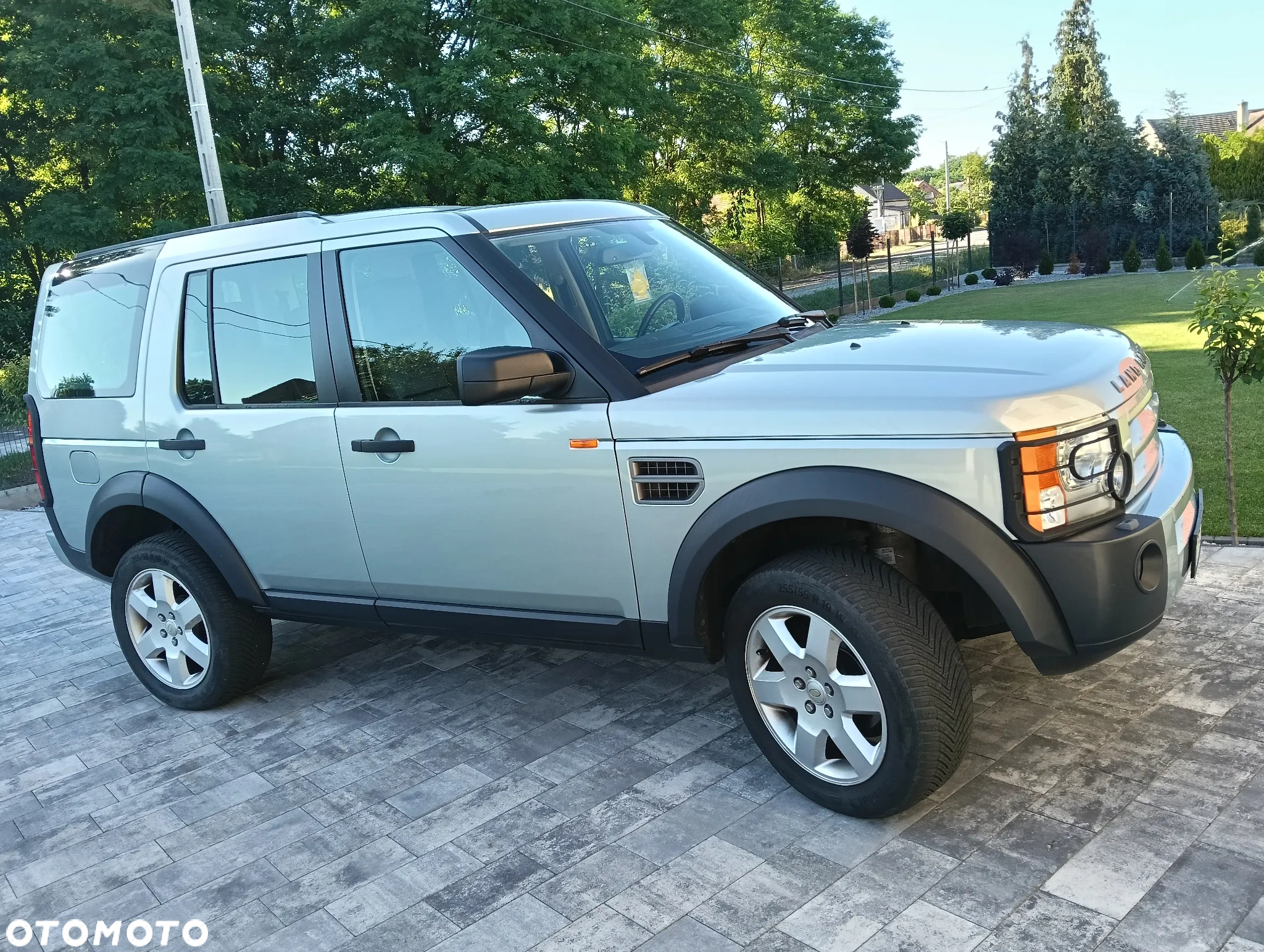 Land Rover Discovery III 2.7D V6 SE - 3