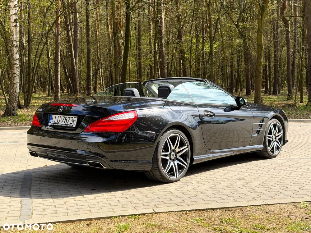 Mercedes-Benz SL - 11