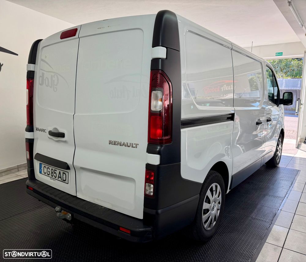 Renault Trafic - 6