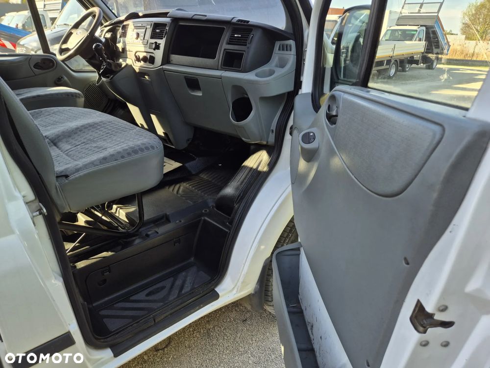 Ford Transit 2.4 120KM/ 1 Właściciel/ - 8