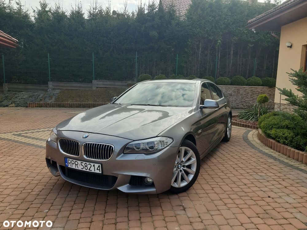 BMW Seria 5 520i Sport-Aut - 10