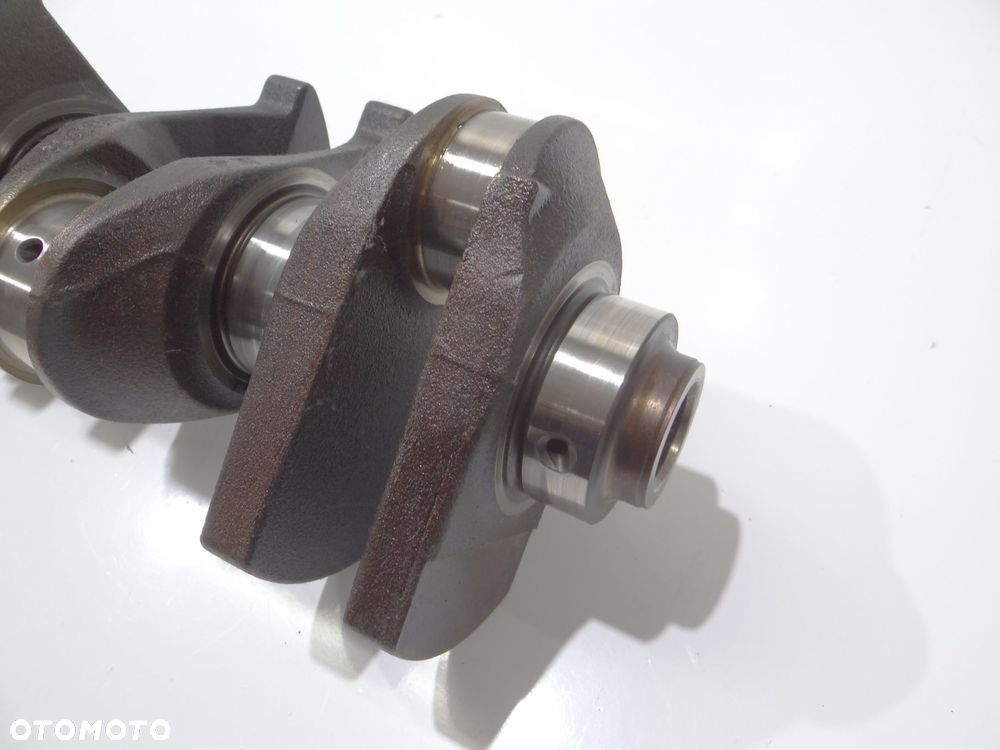 WAŁ KORBOWY BMW E60 N53B25A OE - 8