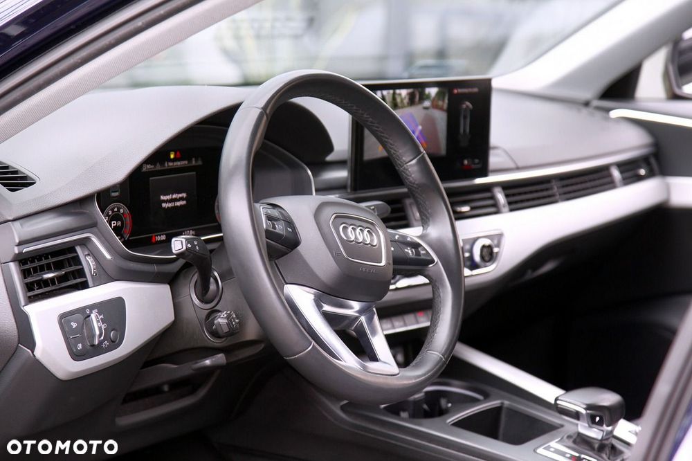 Audi A4 Limousine - 16