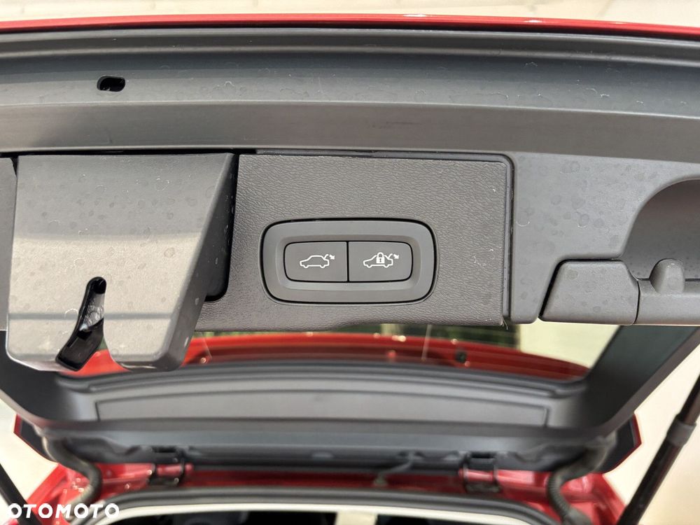Volvo XC 60 - 25
