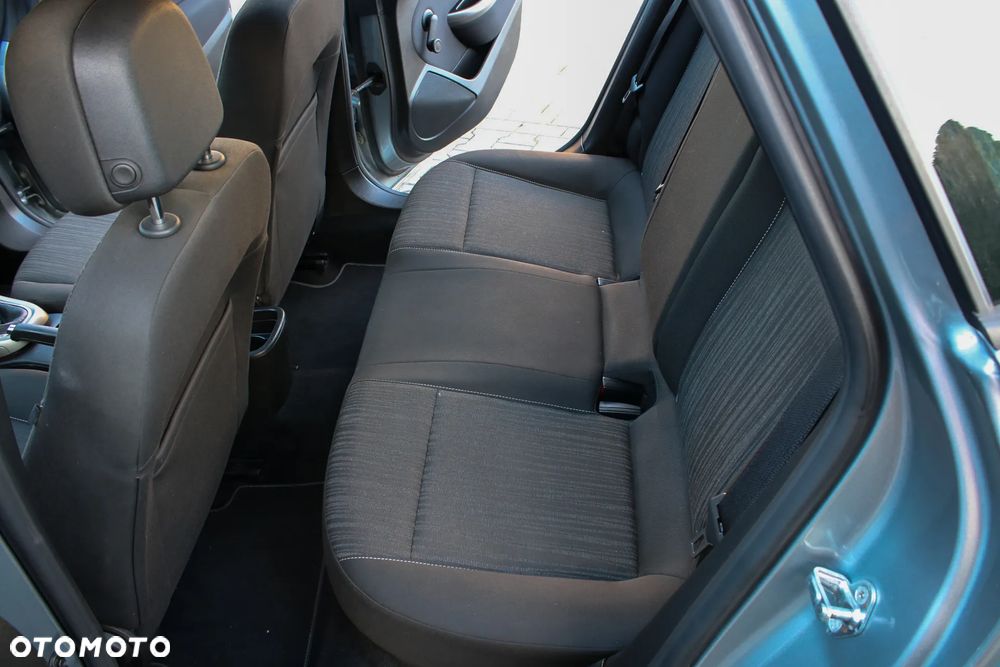 Opel Astra 1.4 Turbo Edition - 29