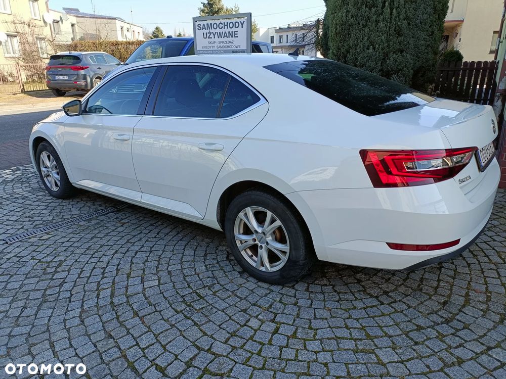 Skoda Superb - 2