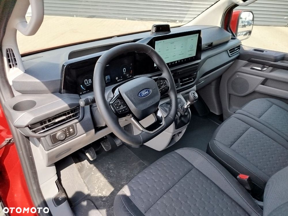 Ford Transit Custom - 10