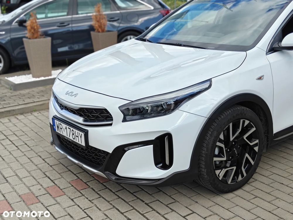 Kia XCeed - 4