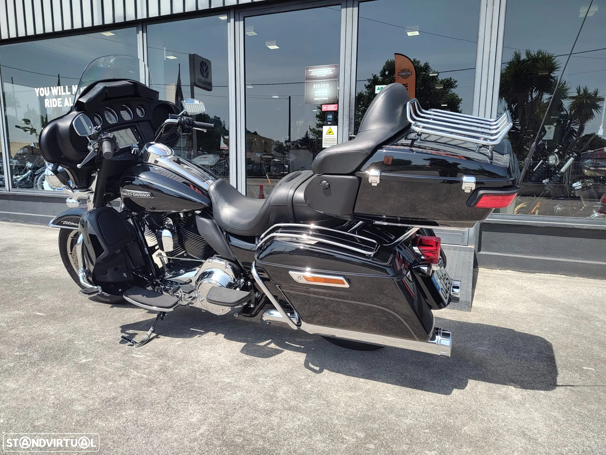 Harley-Davidson Electra Glide Ultra Classic - 14