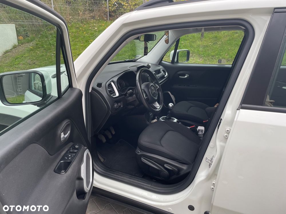 Jeep Renegade 1.6 E-TorQ Longitude FWD - 4