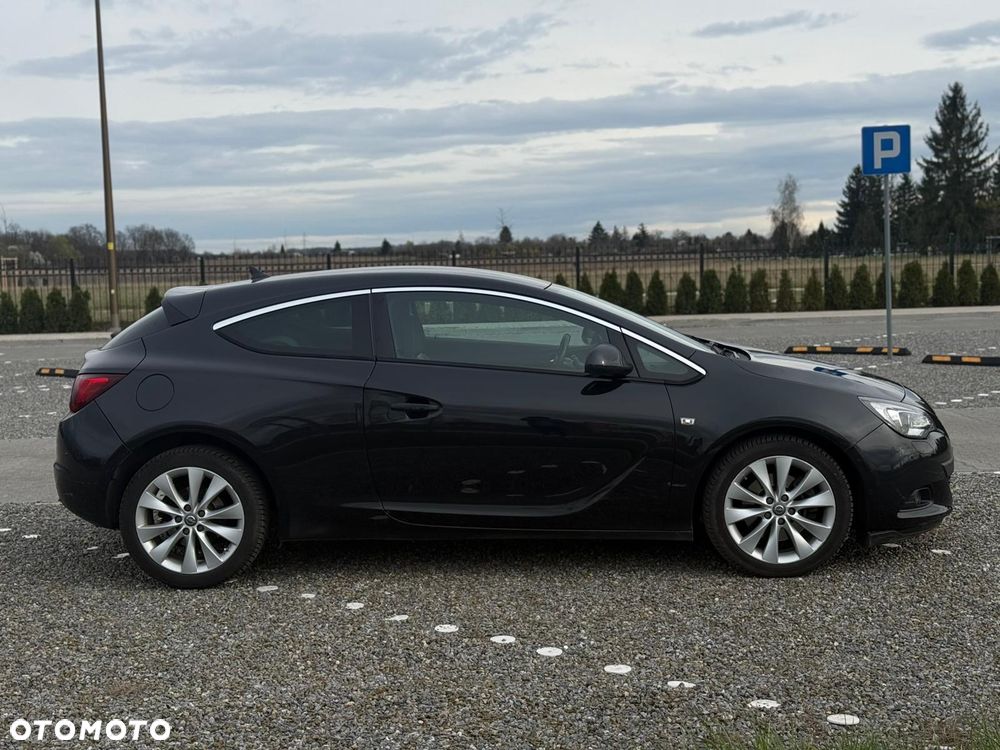Opel Astra 2015 photo 3