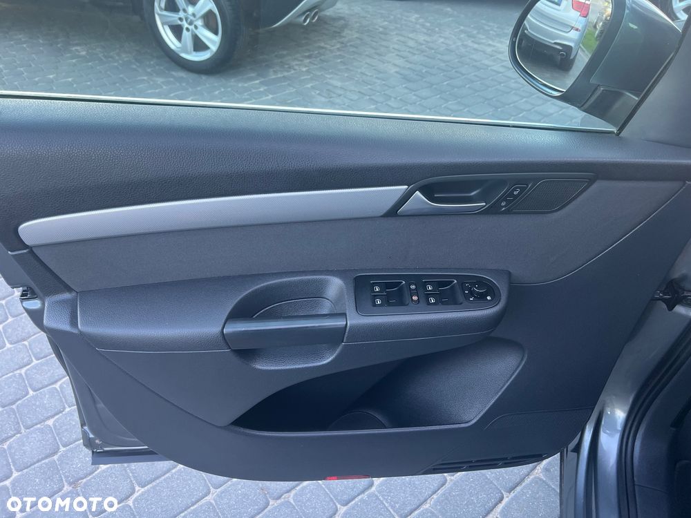 Volkswagen Sharan 2.0 TDI Comfortline - 13