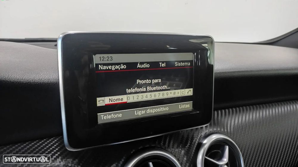 Mercedes-Benz A 200 - 30