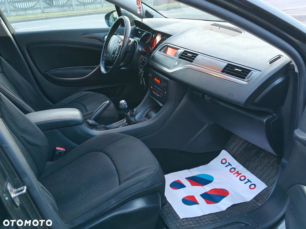 Citroën C5 HDi 110 FAP Style - 8