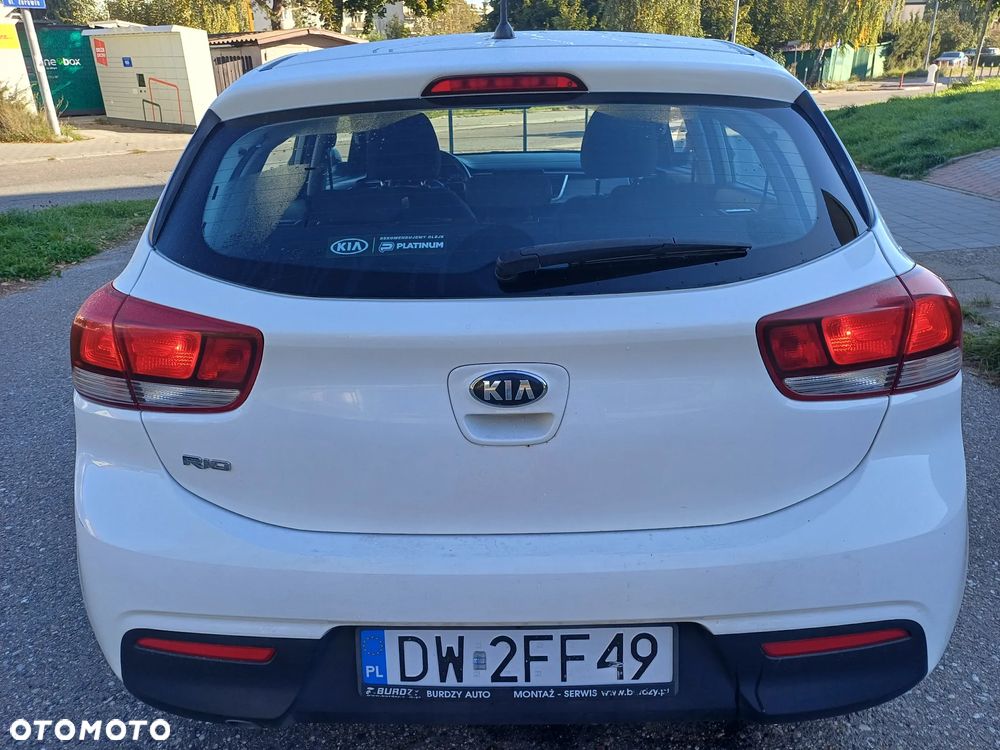 Kia Rio 1.2 M - 5