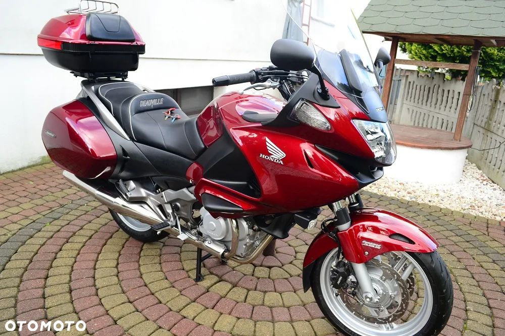 Honda NTV - 1