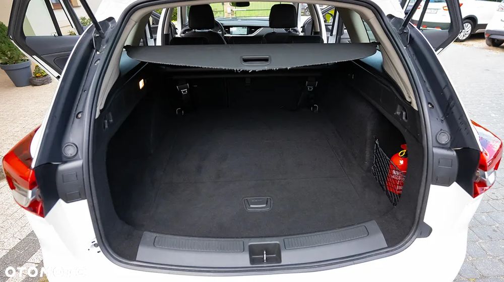 Opel Insignia Sports Tourer 2.0 Diesel Innovation - 26
