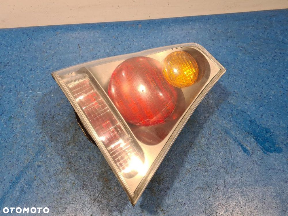 BMW 3 E46 COMPACT LAMPA TYŁ LEWA ZEWNĘTRZNA - 5