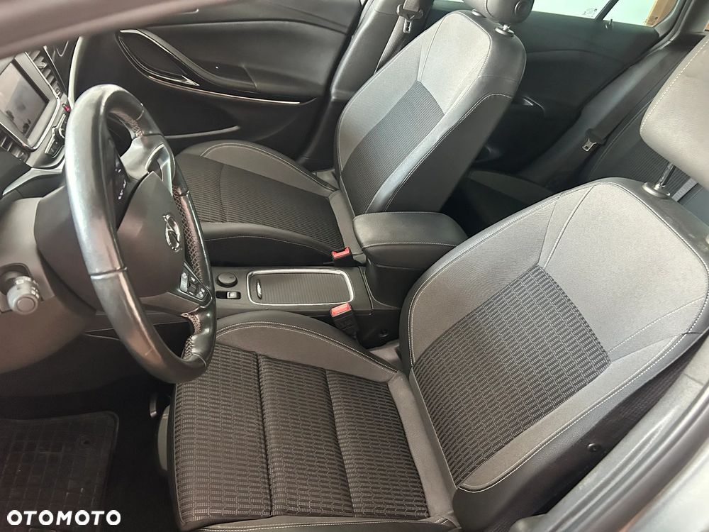 Opel Astra 1.2 T Elegance S&S - 5