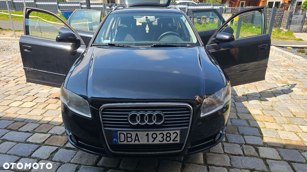 Audi A4 Avant - 1