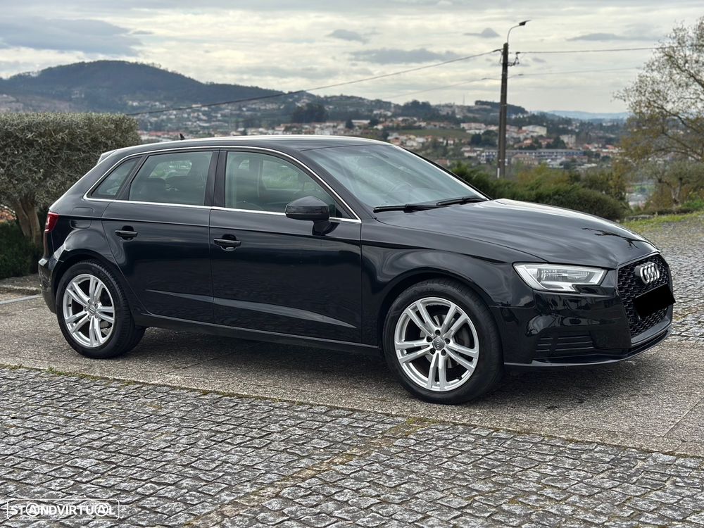 Audi A3 Sportback 1.6 TDI S tronic design - 15