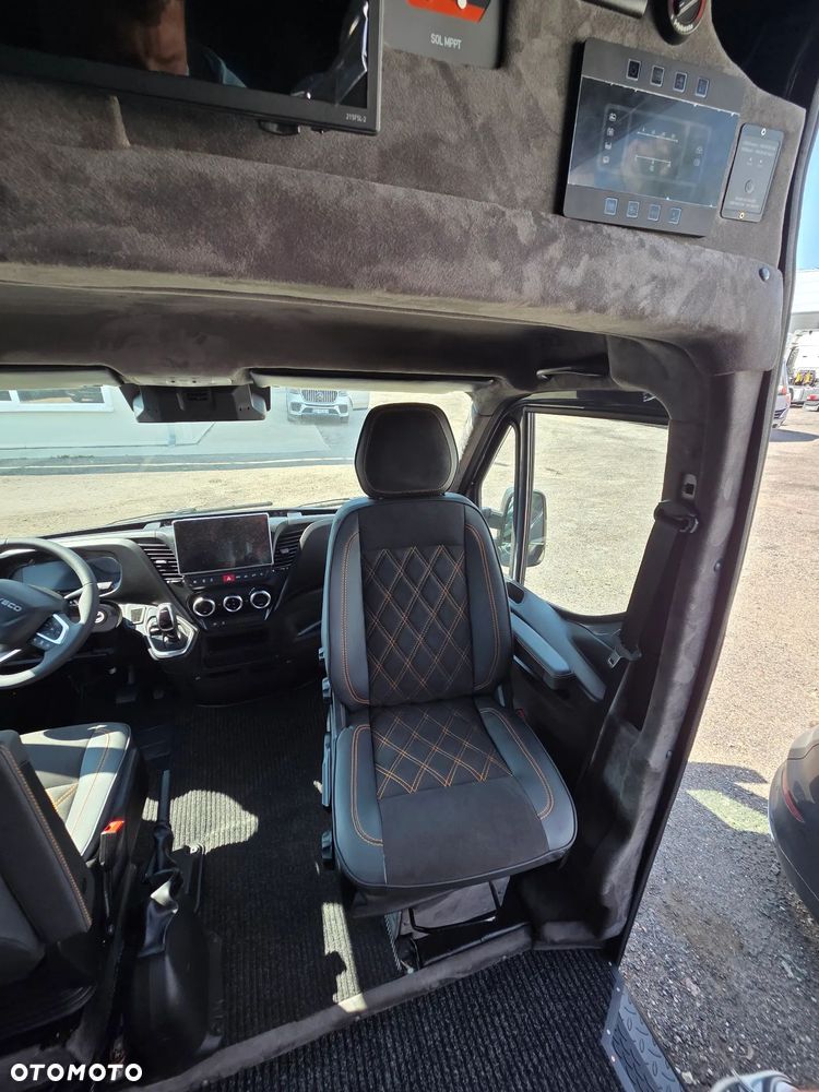 Iveco Daily 35S18 - 23