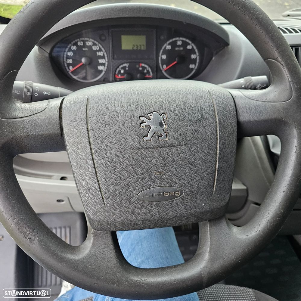 Peugeot Boxer 2.2 HDI A/C - 18