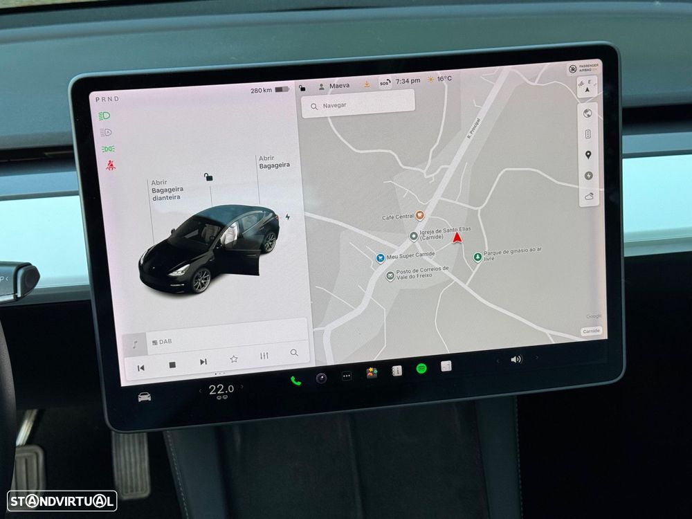 Tesla Model 3 Long-Range Dual Motor AWD - 16