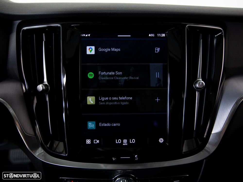 Volvo V60 2.0 T6 AWD TE Core - 21