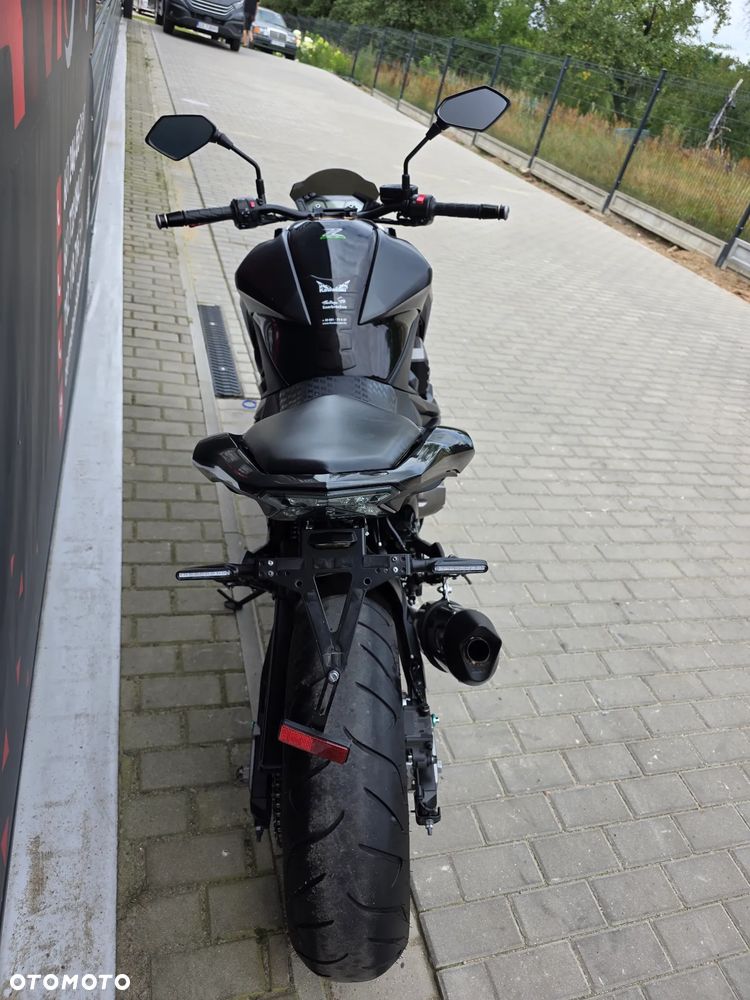Kawasaki Z - 32