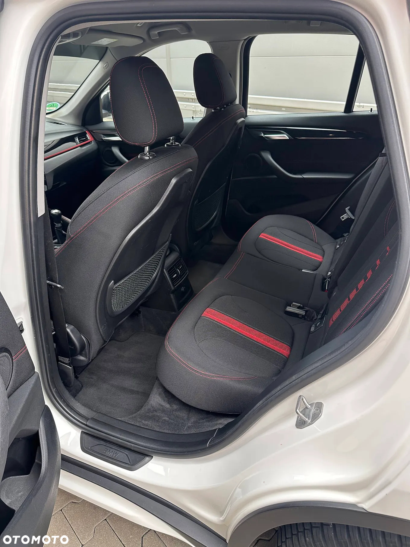 BMW X1 xDrive18d M Sport - 12