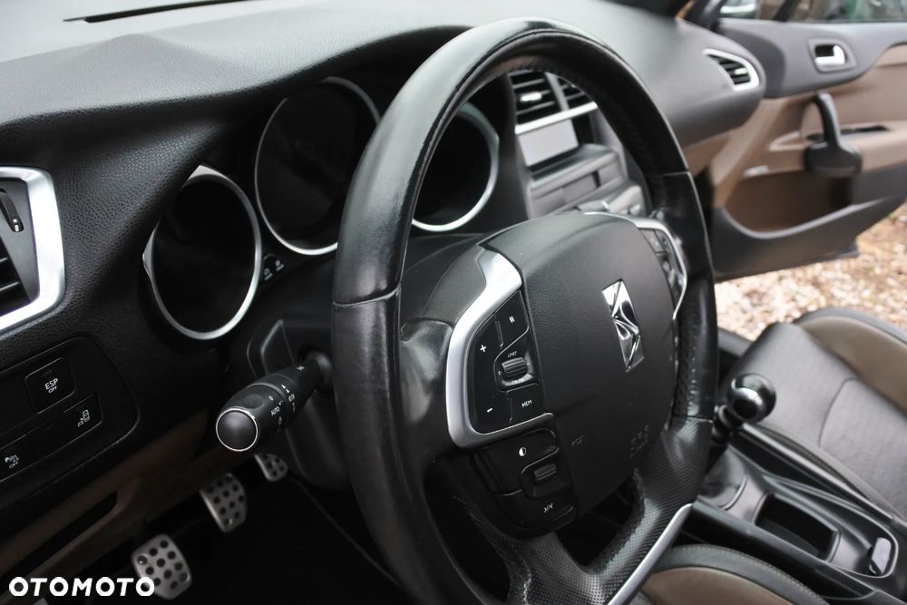 Citroën DS4 THP 200 Pure Pearl - 19