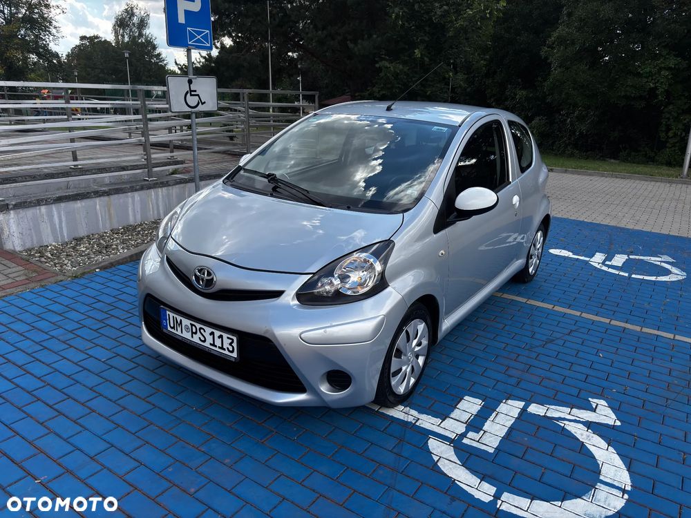 Toyota Aygo 1.0 VVT-i Terra EU5 - 2