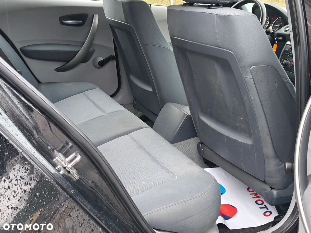 BMW Seria 3 318i - 16